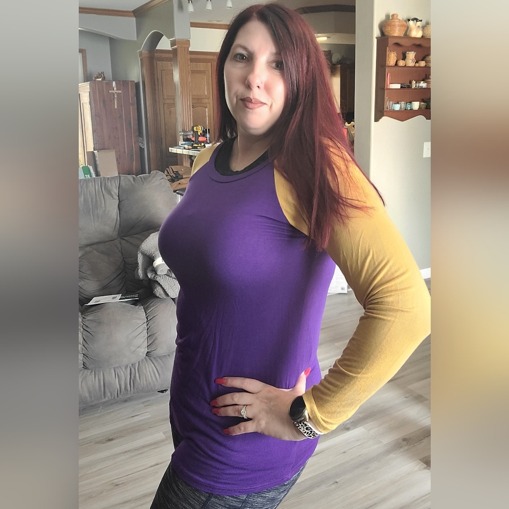 Raglan t-shirt Purple and Gold